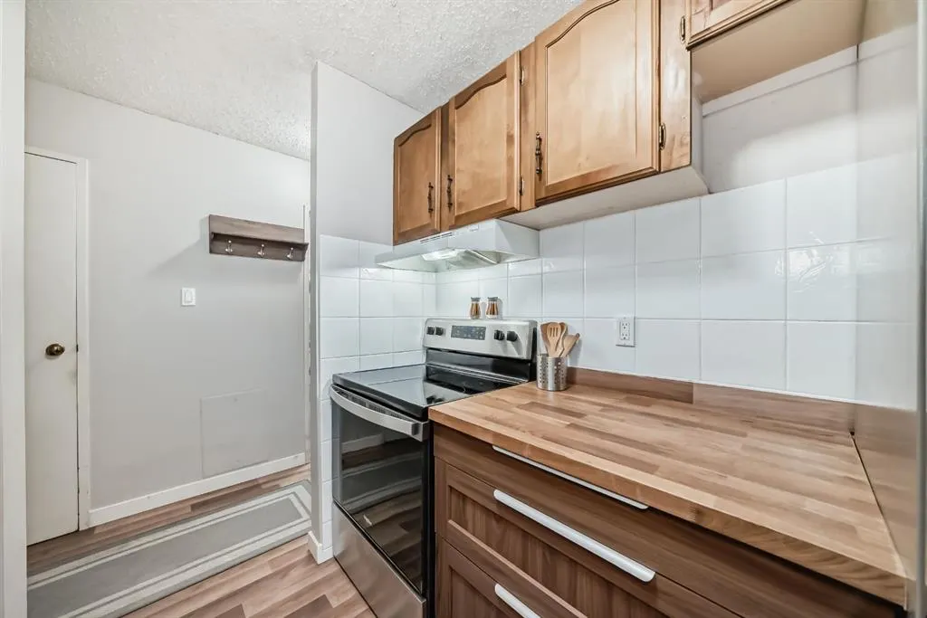 8948 Elbow Drive SW, #382