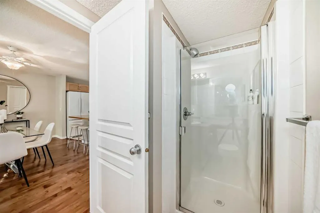 40 Parkridge View SE, #303