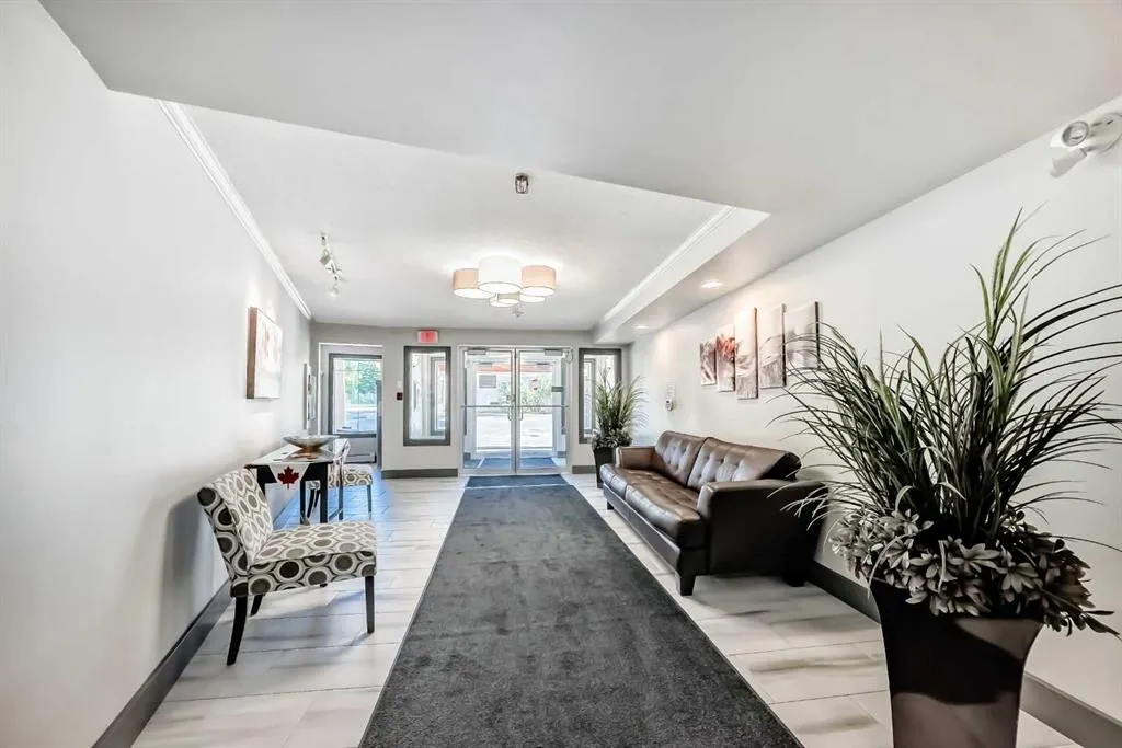40 Parkridge View SE, #303