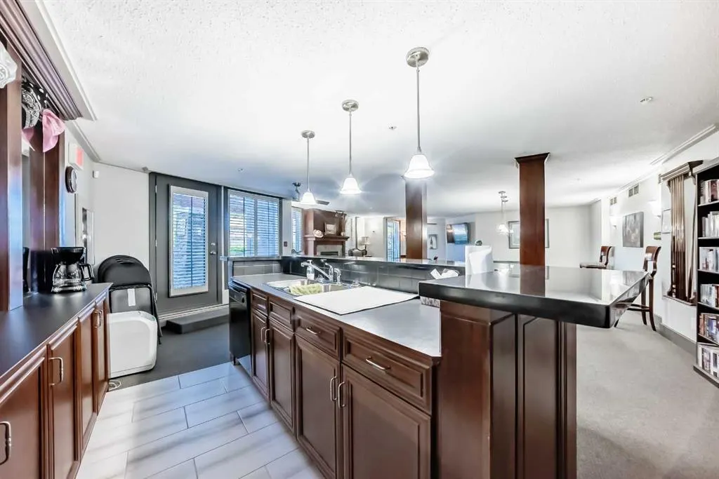 40 Parkridge View SE, #303