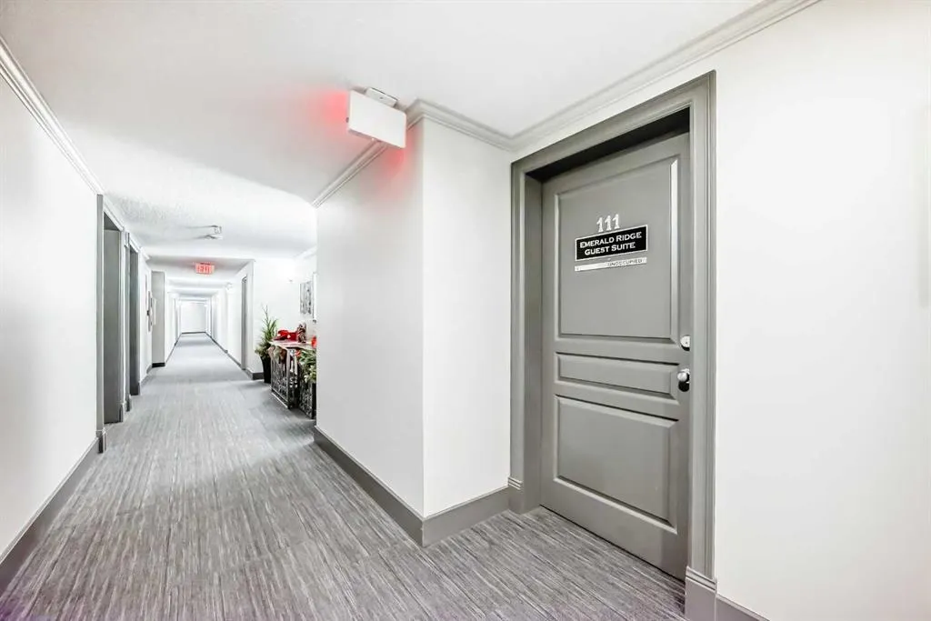 40 Parkridge View SE, #303