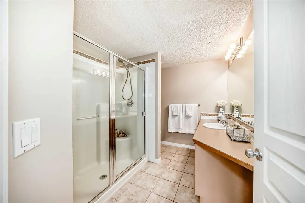 40 Parkridge View SE, #303