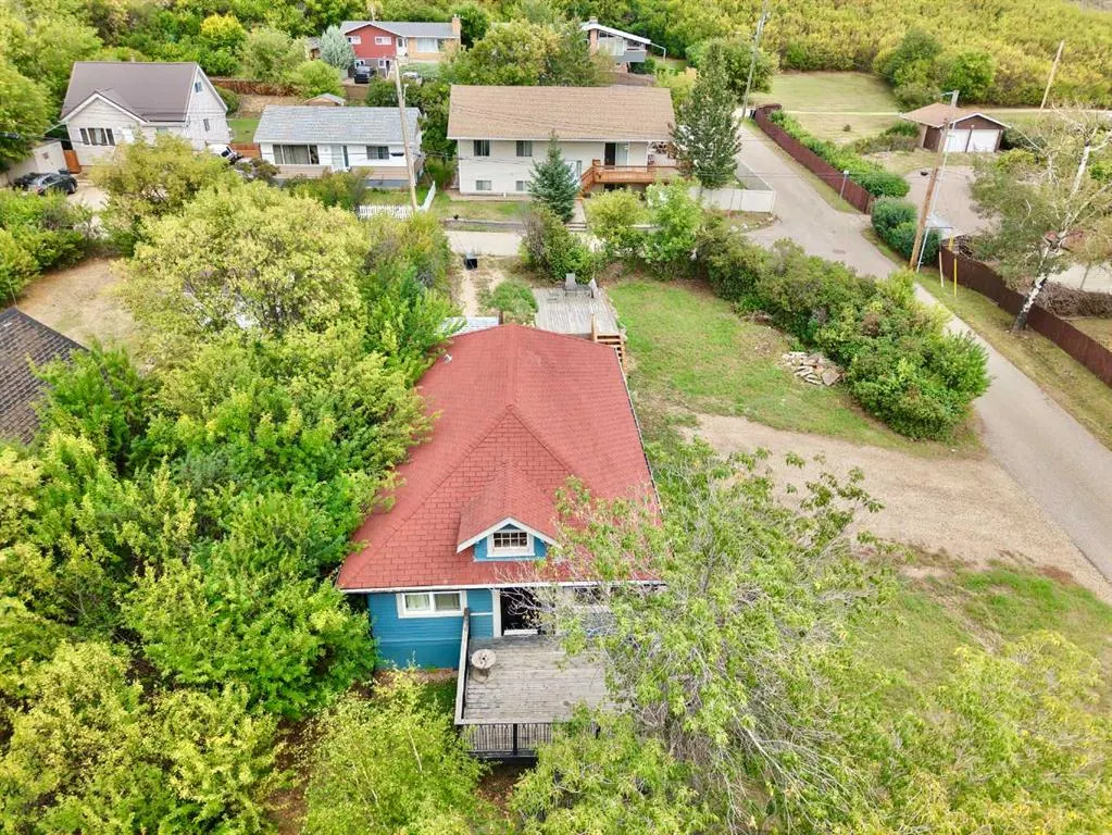 10033 102 Street
