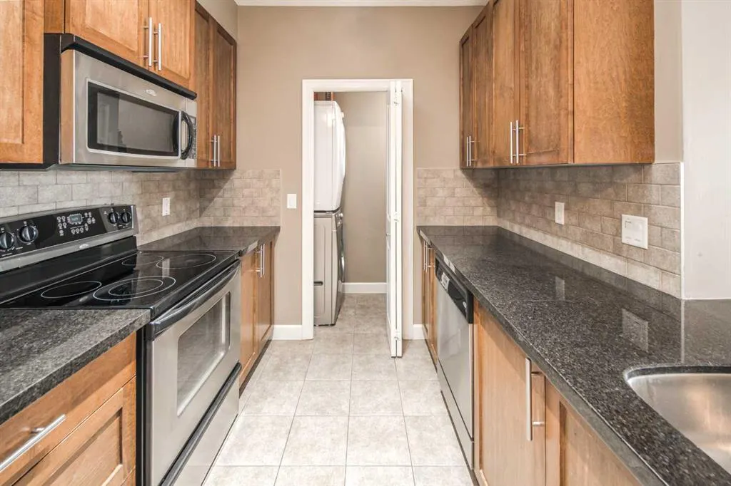 88 Arbour Lake Road NW, #203