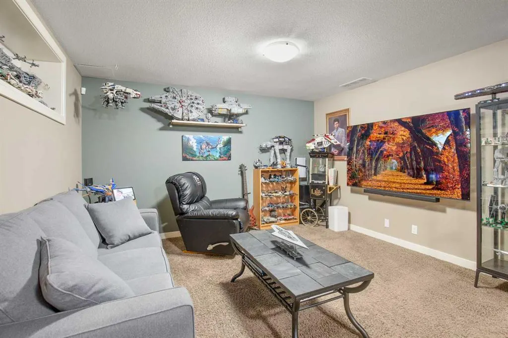 40 Iron Wolf Court