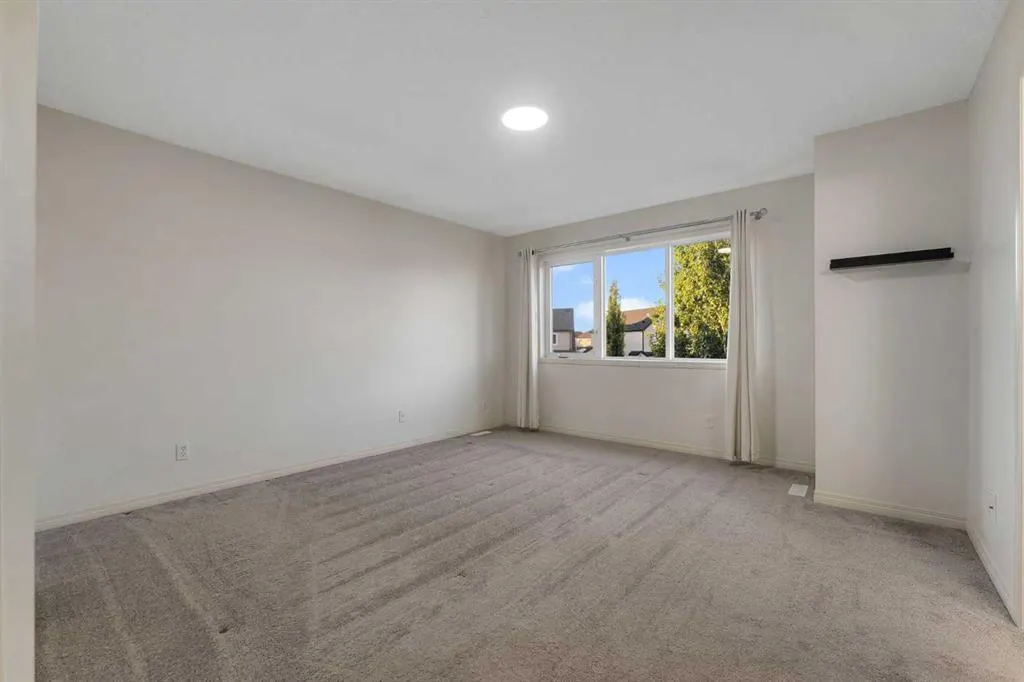 34 Copperstone Road SE