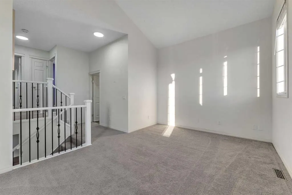 34 Copperstone Road SE