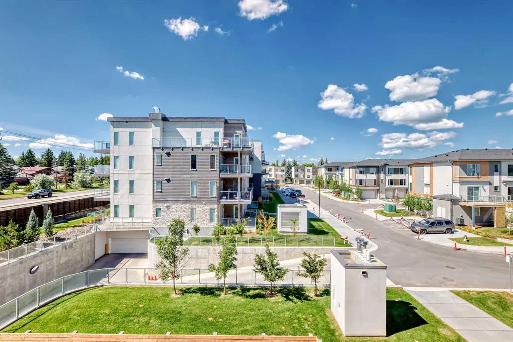 150 Shawnee Square, #310
