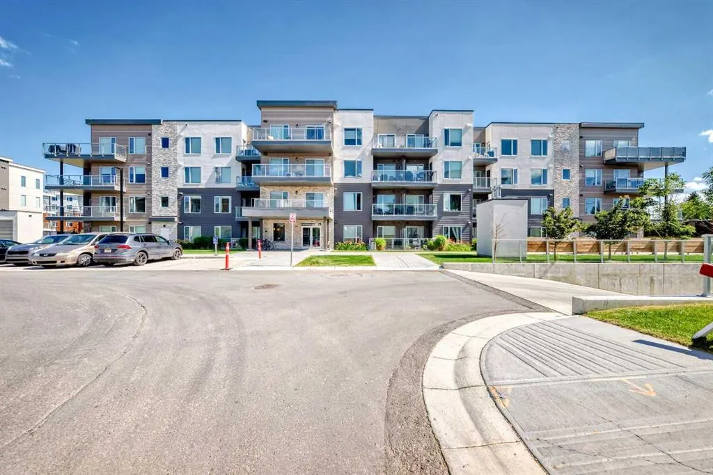 150 Shawnee Square, #310