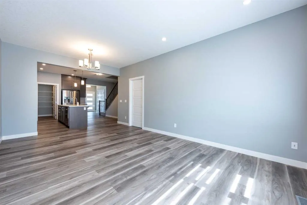 29 homestesd Crest NE