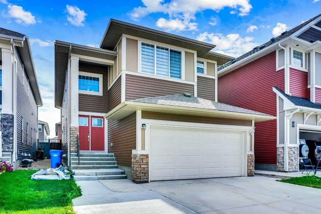 120 Saddlestone Grove NE