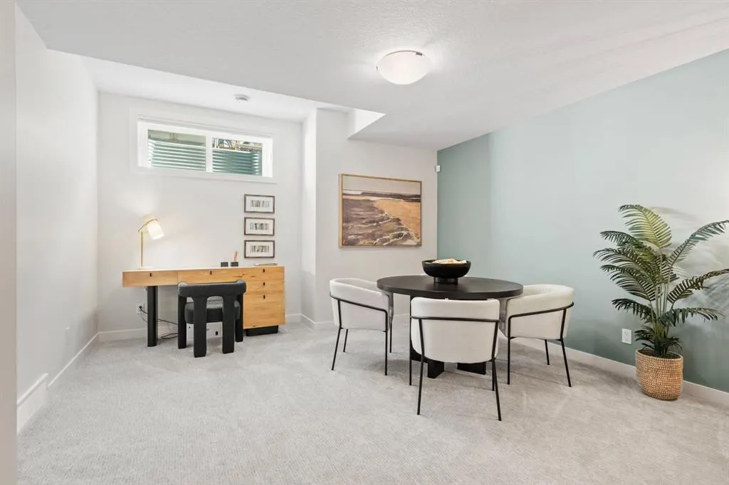 1002 Harmony Parade
