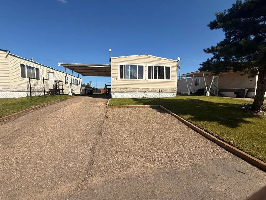5308 57 Street, #17