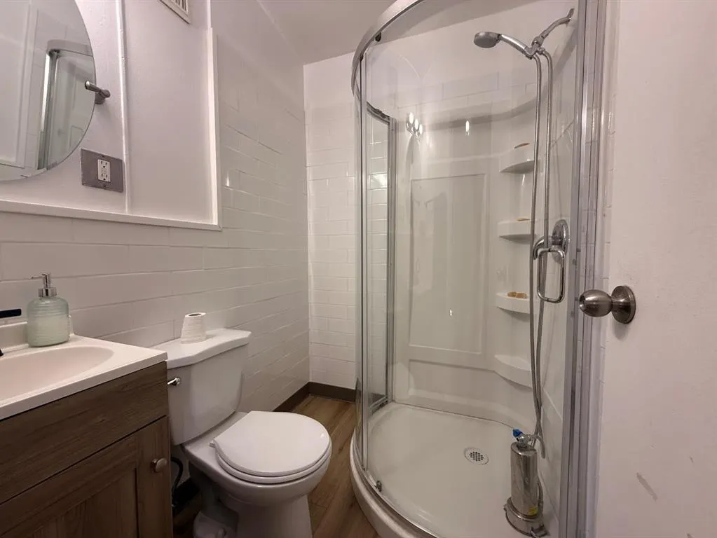 5308 57 Street, #17