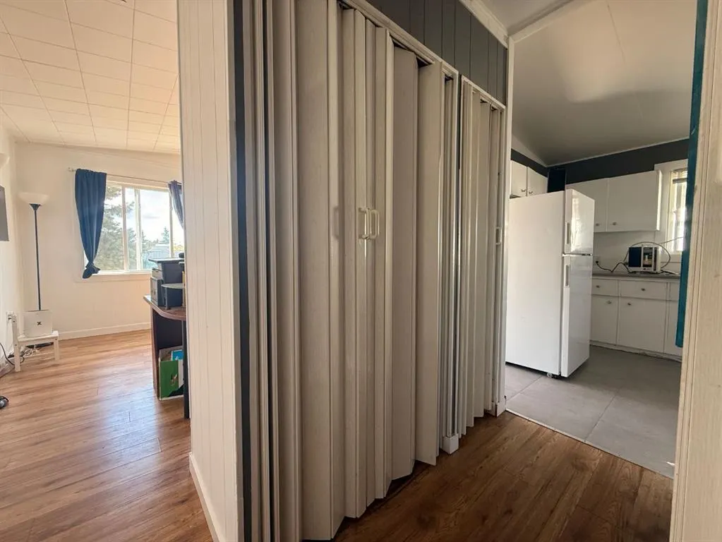 5308 57 Street, #17
