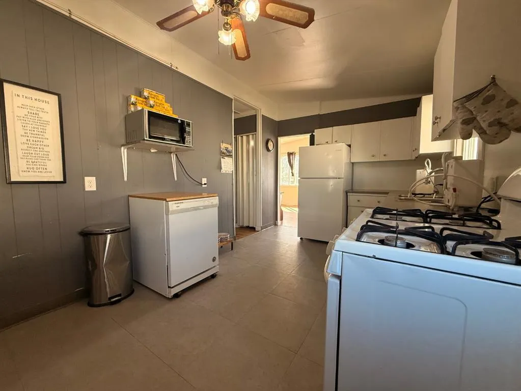 5308 57 Street, #17