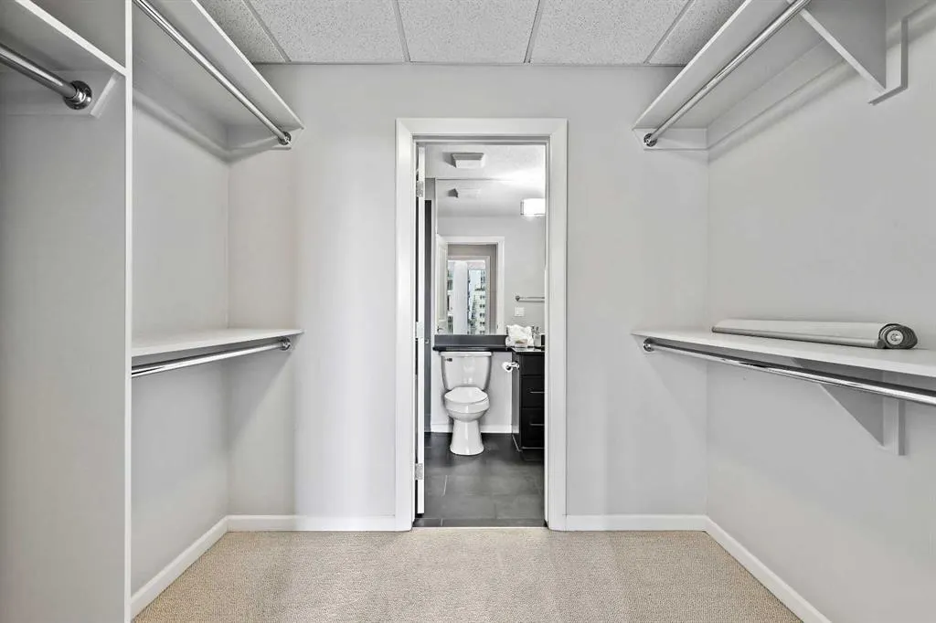 211 13 Avenue SE, #2008