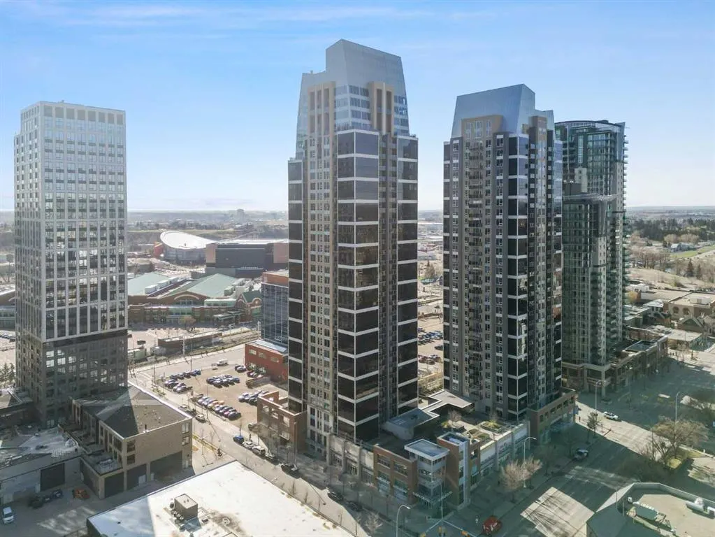 211 13 Avenue SE, #2008