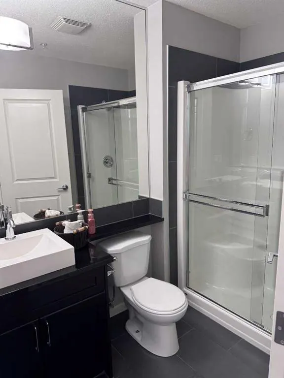 211 13 Avenue SE, #2008