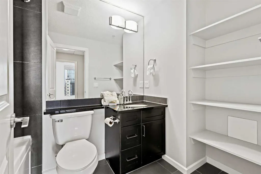 211 13 Avenue SE, #2008
