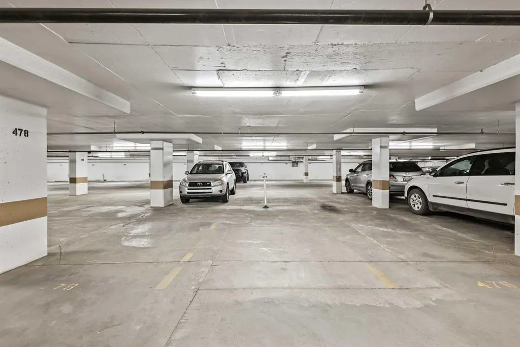 211 13 Avenue SE, #2008