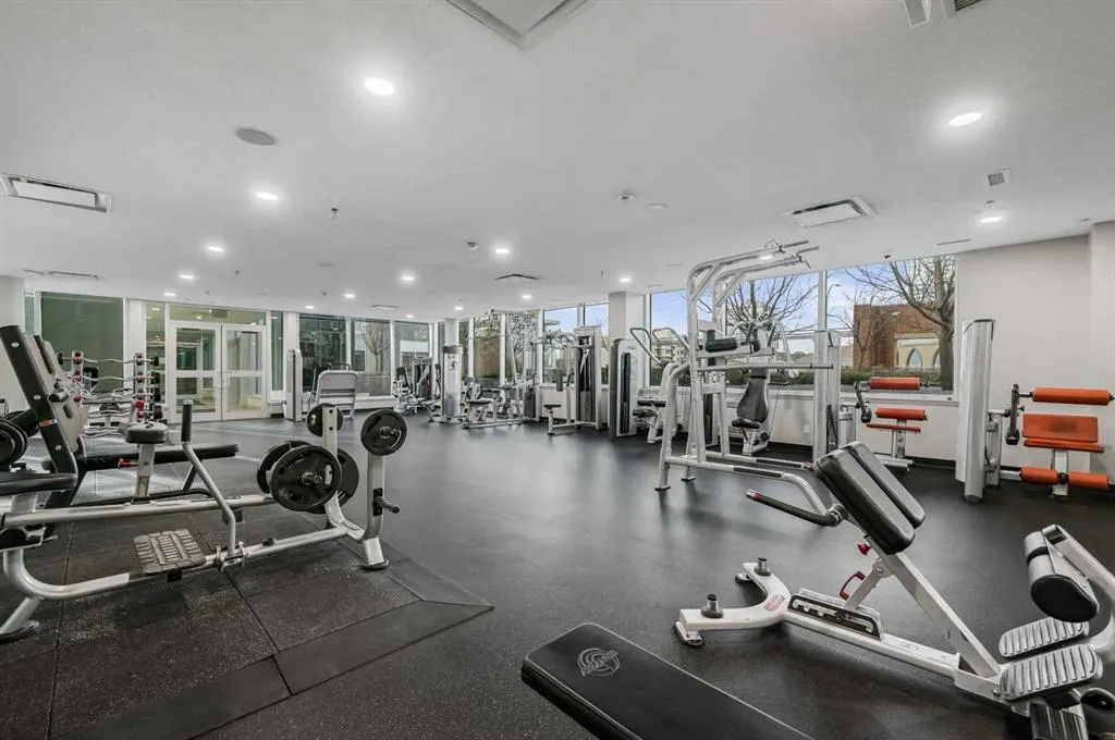 211 13 Avenue SE, #2008