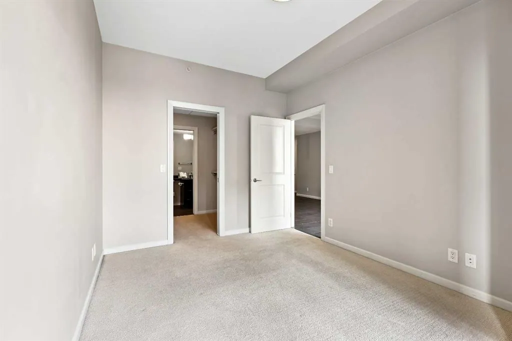 211 13 Avenue SE, #2008