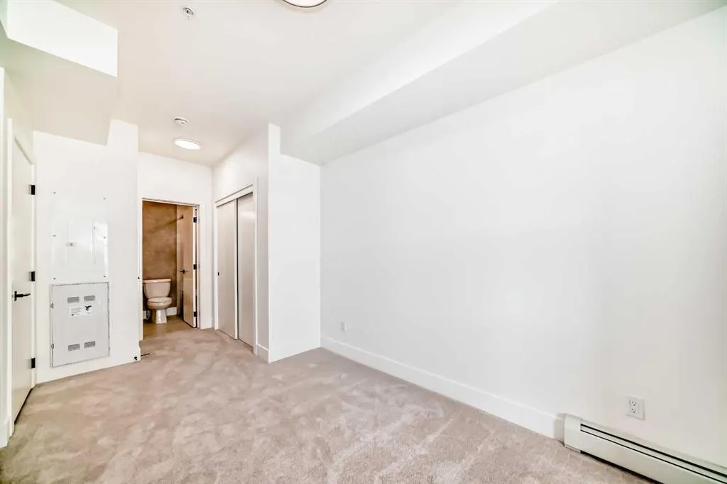 4270 Norford Avenue NW, #1319