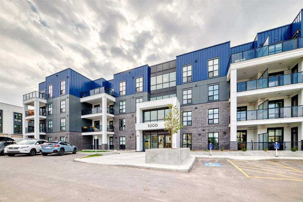 4270 Norford Avenue NW, #1319