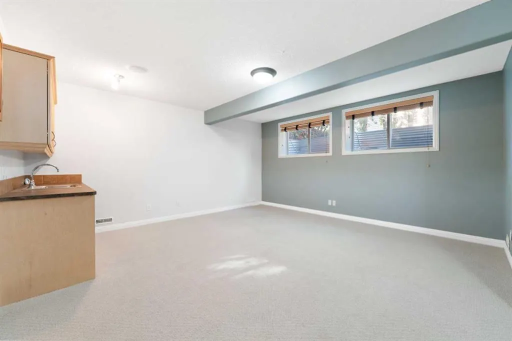 8 Auburn Bay Lane SE