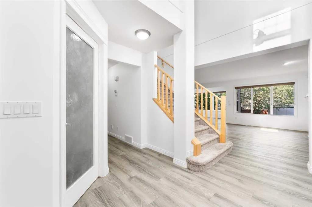 8 Auburn Bay Lane SE