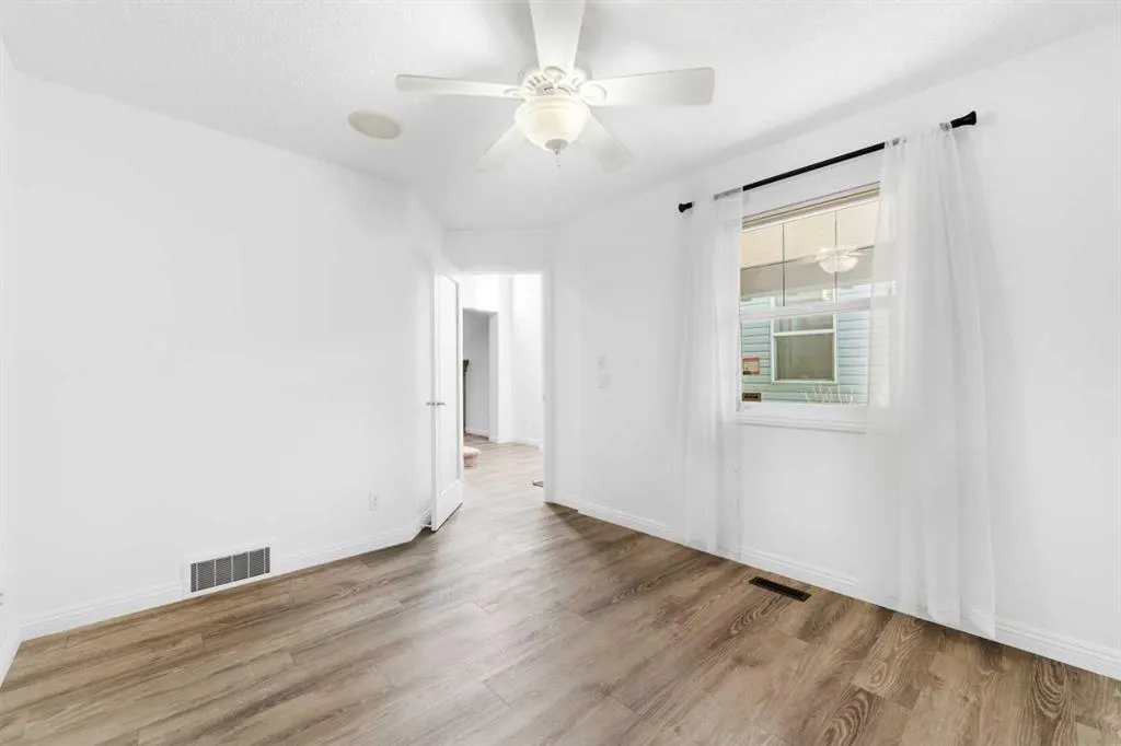 8 Auburn Bay Lane SE