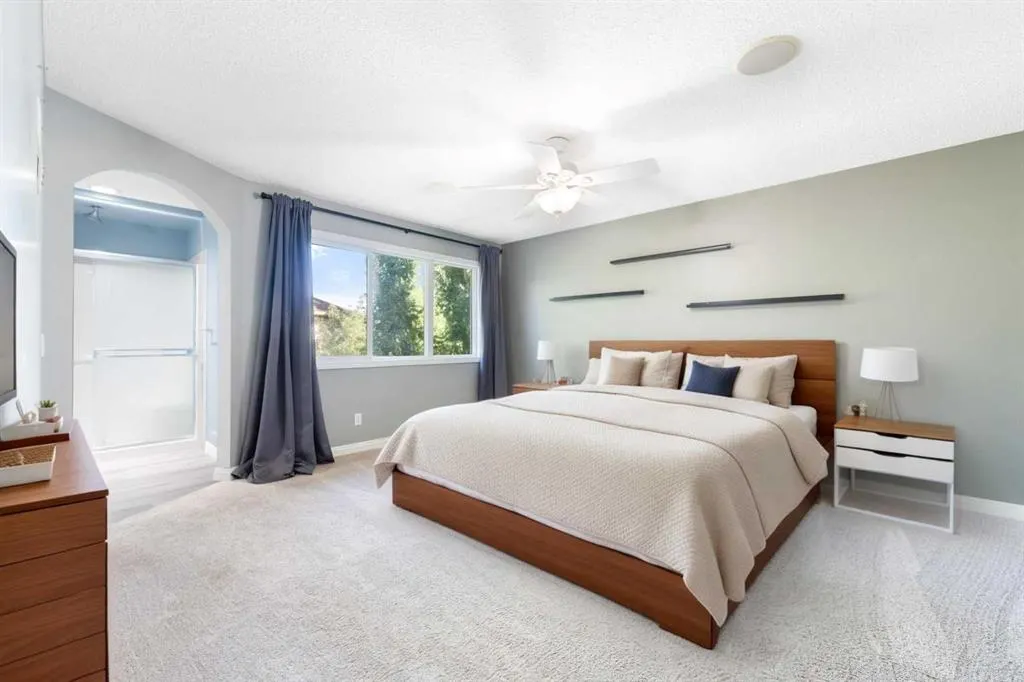 8 Auburn Bay Lane SE