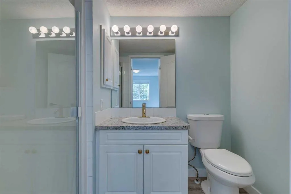 30 Sierra Morena Mews SW, #215
