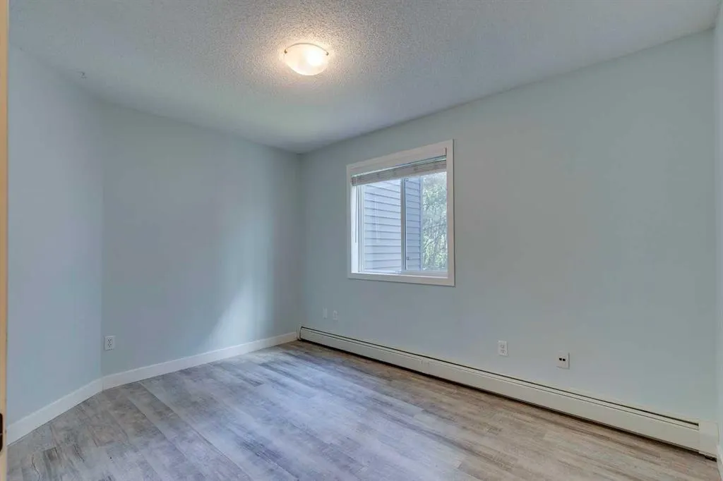 30 Sierra Morena Mews SW, #215
