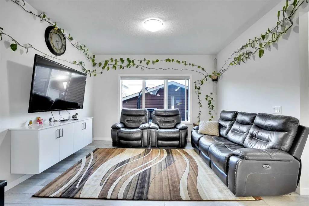 22 Savanna Villas NE