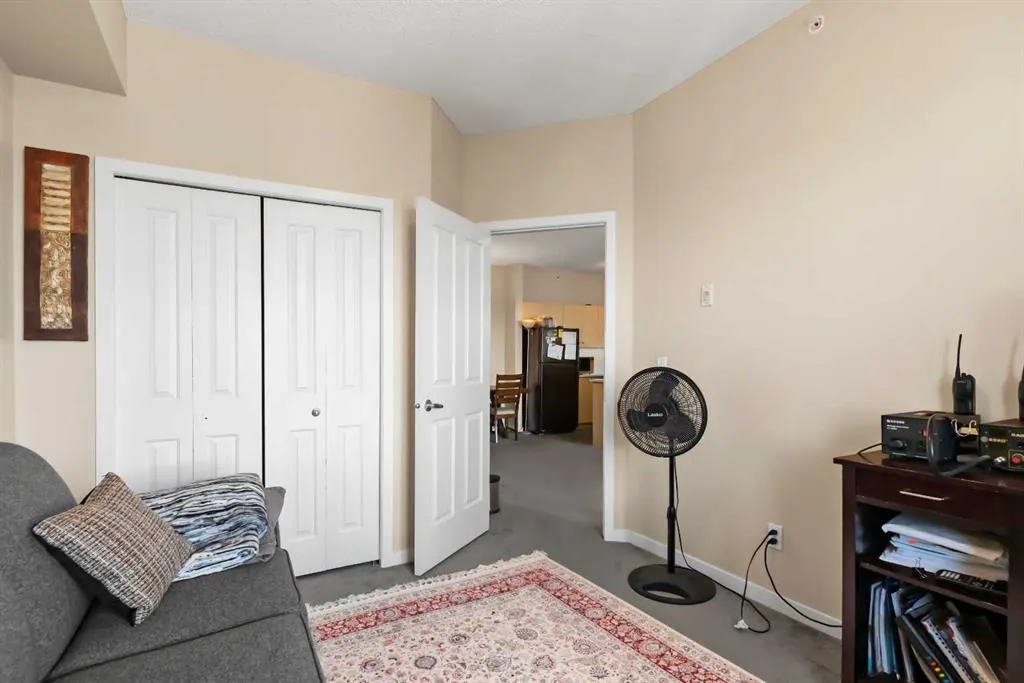 1140 Taradale Drive NE, #1404
