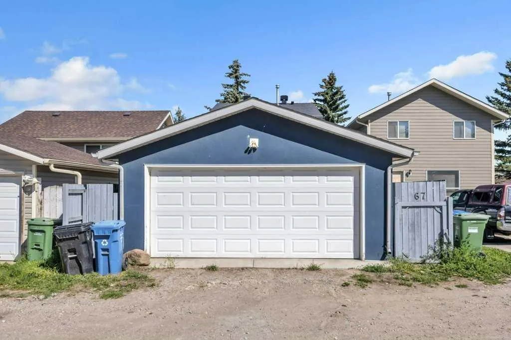 67 Martinwood Road NE