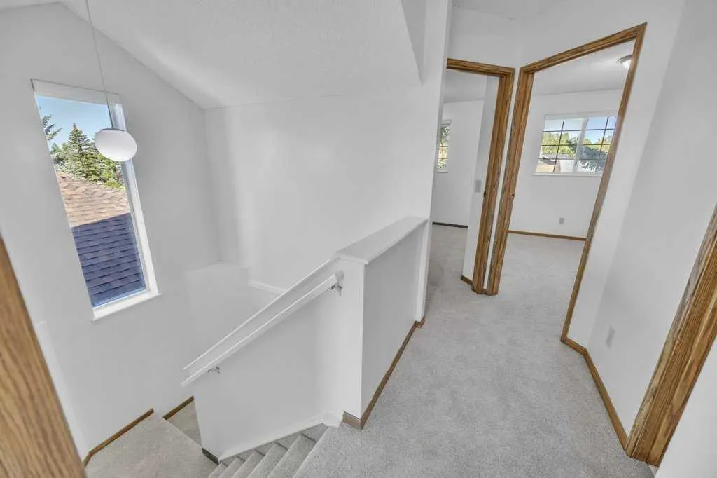 67 Martinwood Road NE