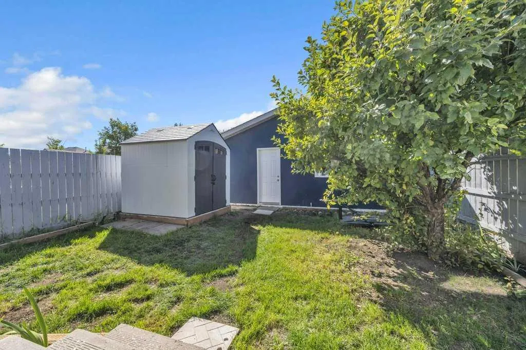 67 Martinwood Road NE