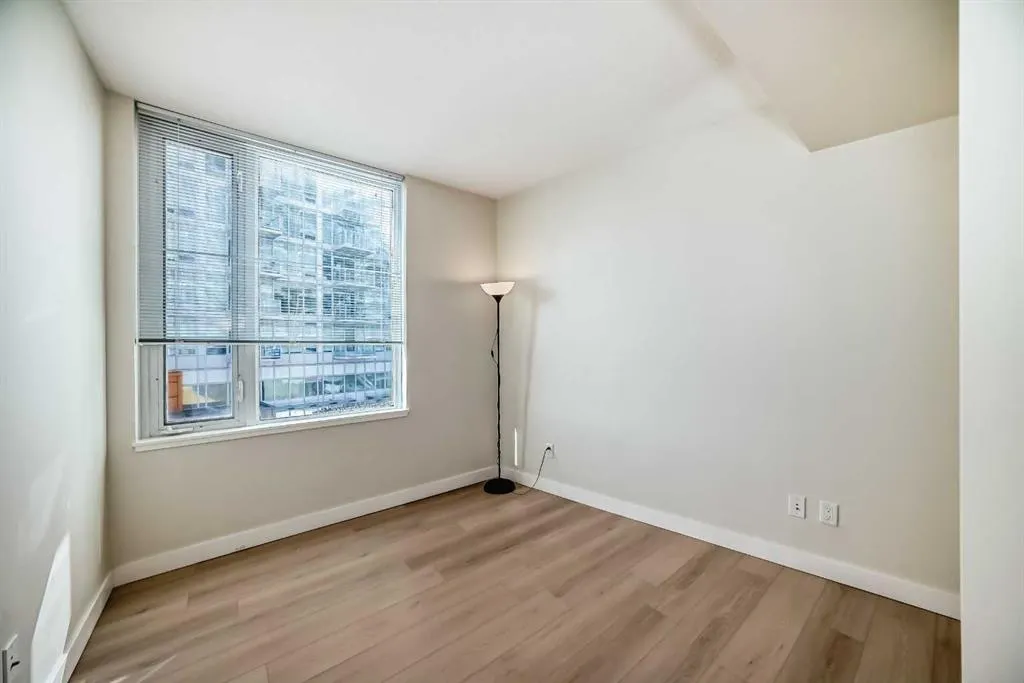 3820 Brentwood Road NW, #207
