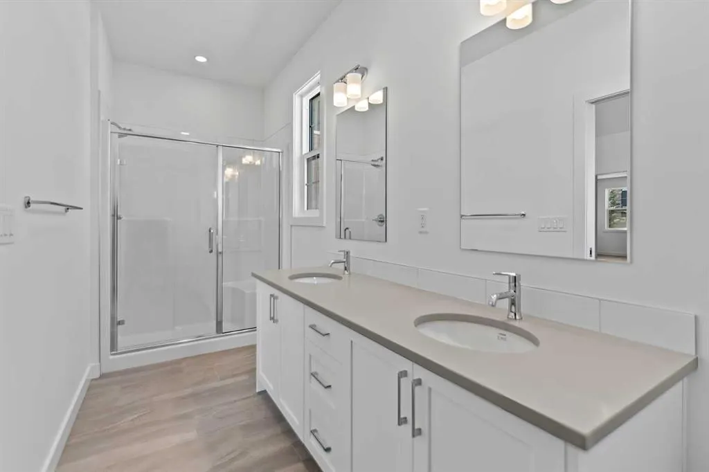 201 Cooperswood Green SW, #1102