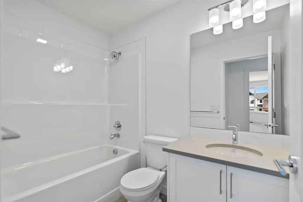 201 Cooperswood Green SW, #1102