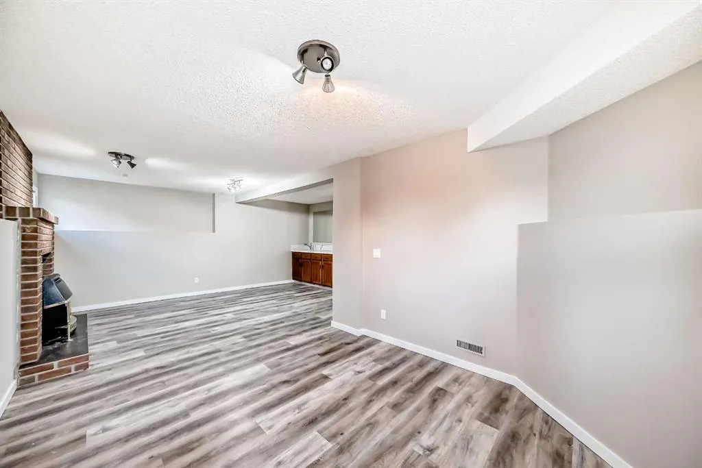 45 Westridge Drive