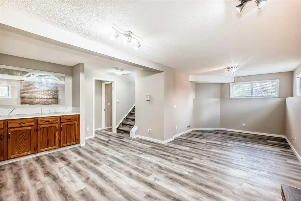 45 Westridge Drive