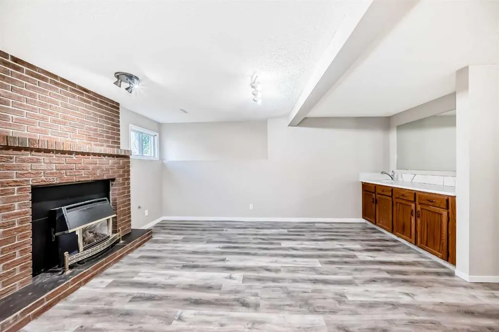 45 Westridge Drive