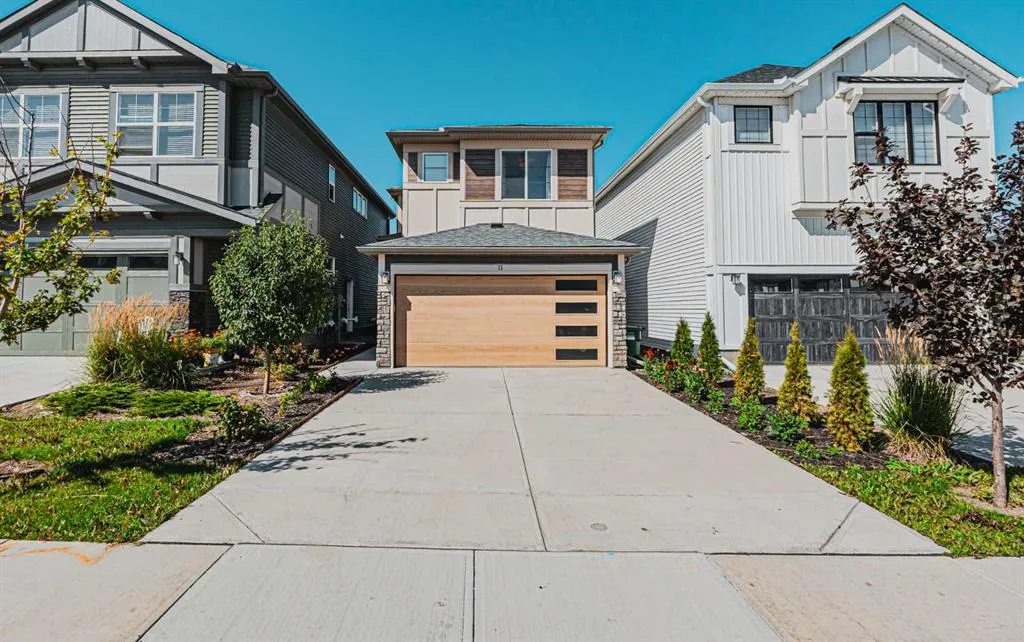 11 Homestead Close NE