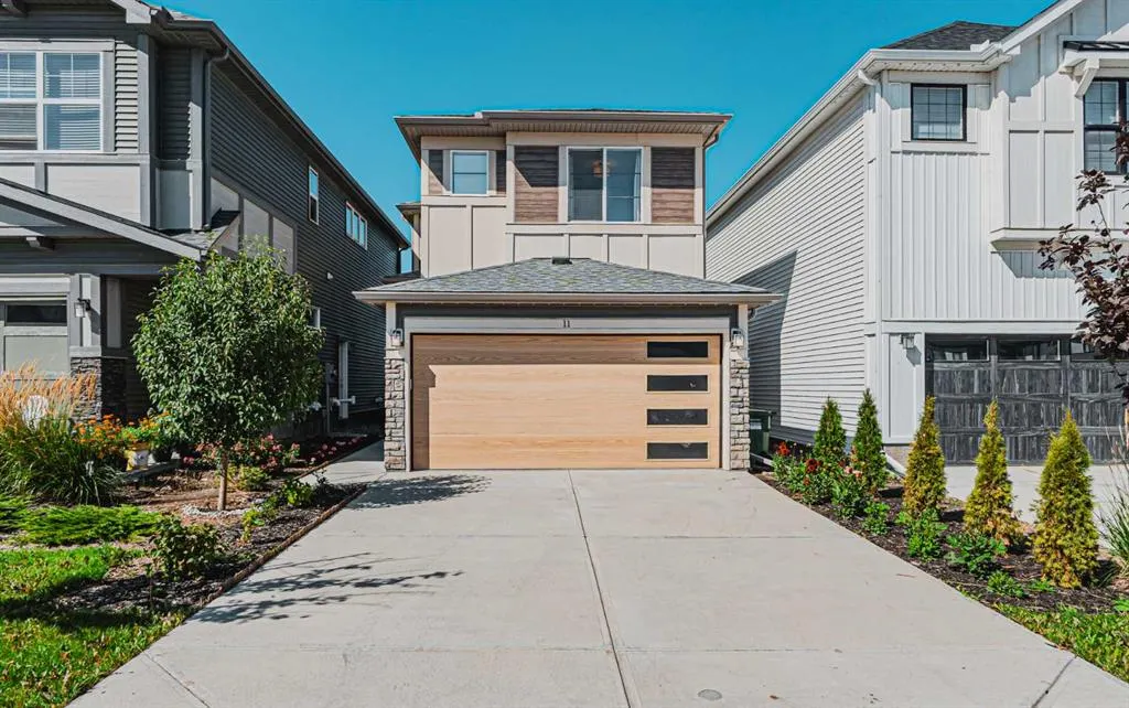 11 Homestead Close NE