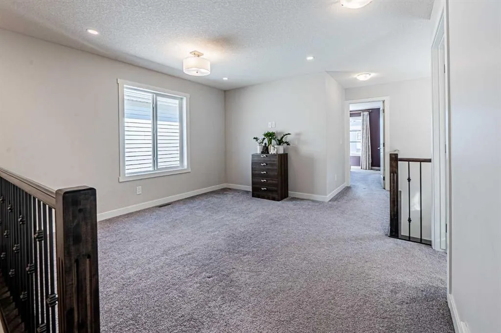 11 Homestead Close NE