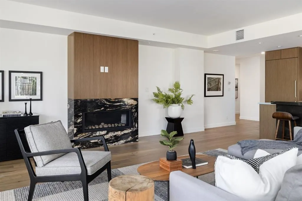 88 Waterfront Mews SW, #101